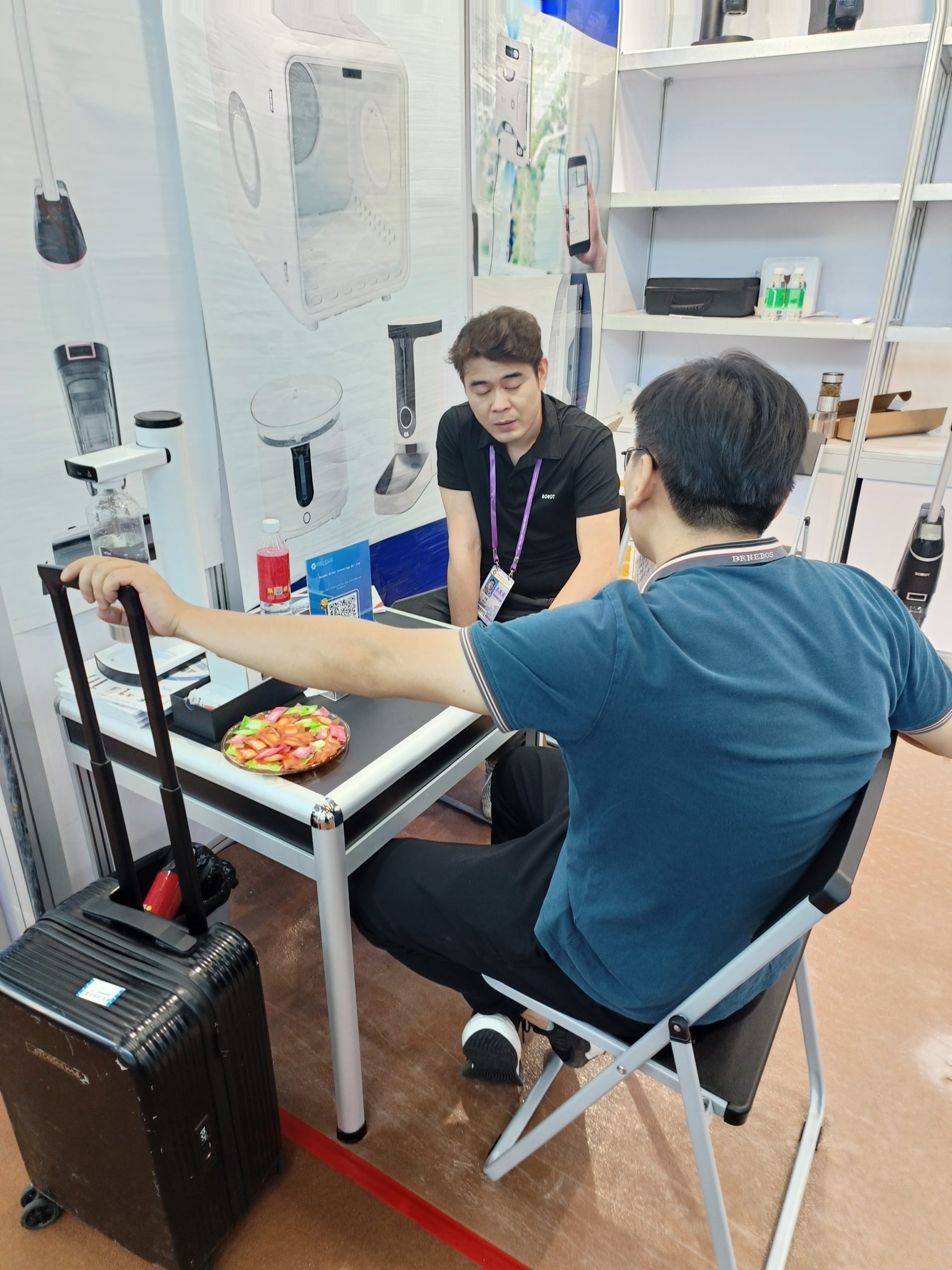 Bengbu MiFan Technology Co., Ltd to Showcase Innovative Wet-Dry Vacuum Cleaners, and Window Robot Cleaners at the 133rd Canton Fair in Guangzhou, China. - Company News - 5
